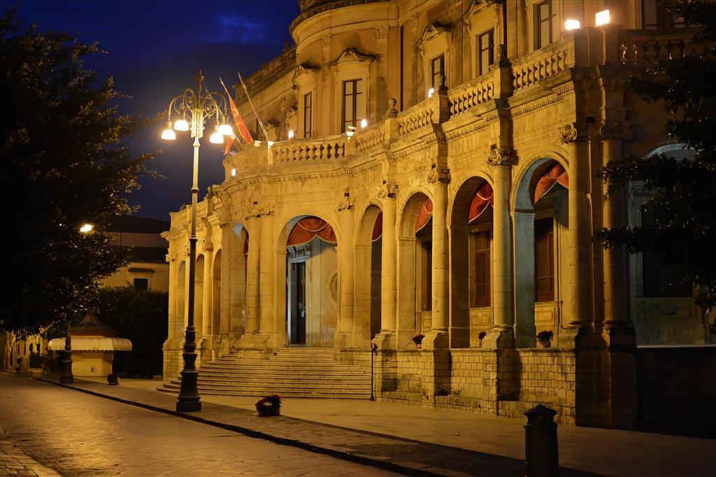 Casa Elia: Locazione Breve Noto Exterior foto